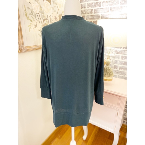 New {Zenana Outfitters} Cardigan - Picture 4 of 5